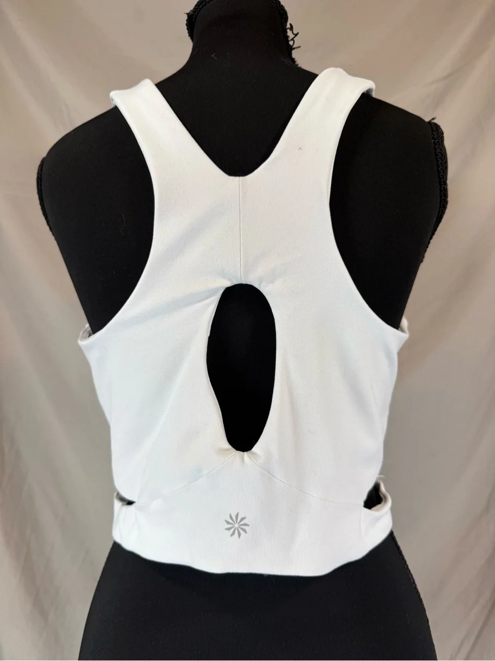 Athleta‎ Conscious Cut Out Crop Bra - White - Large D/DD